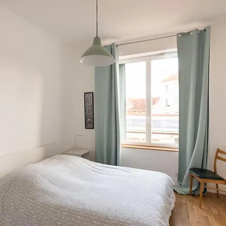 Appt F4 Neuf Lumineux, Centre Ville, Garage Daire