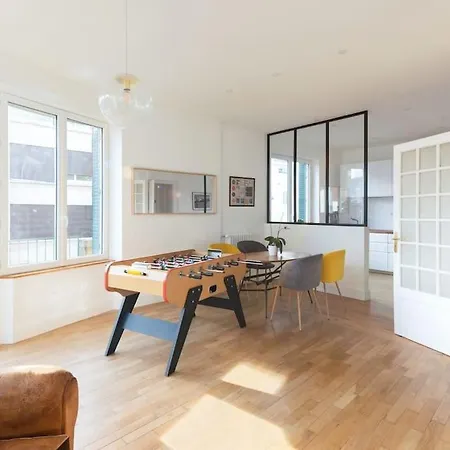 Appt F4 Neuf Lumineux, Centre Ville, Garage *
